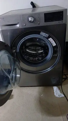 LG Front Load Washing Machine - 7kg, Silver (Used)
