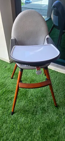Kinderkraft Wooden-Leg Baby High Chair with Removable Tray - Good Condition