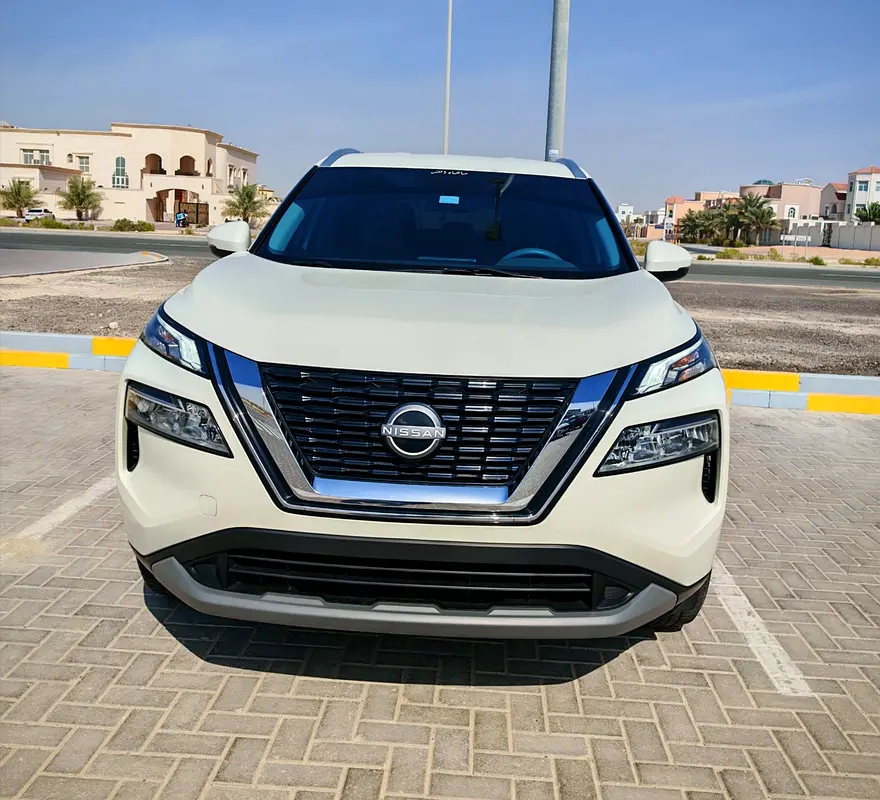 Nissan X-Trail 2024 — photo 1 of 17