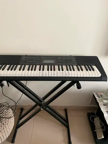 CASIO - CTK- 2200 keyboard music instrument
