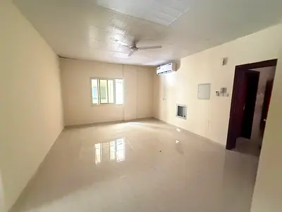 تاني ساكن_اكبر مساحه لاستوديو_مطبخ منفصل_بنايه جديده وعائلات_موقع حيوي