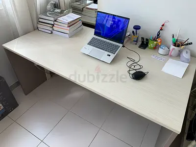 Free desk / office / study table - excellent condition