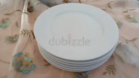 Set of 6 plain white dinner plates - and other dishes - good condition