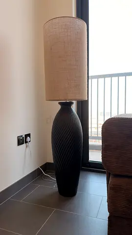 Floor lamp