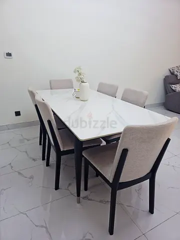 Dinning Table , 6 seater, 6 months Old, With bill