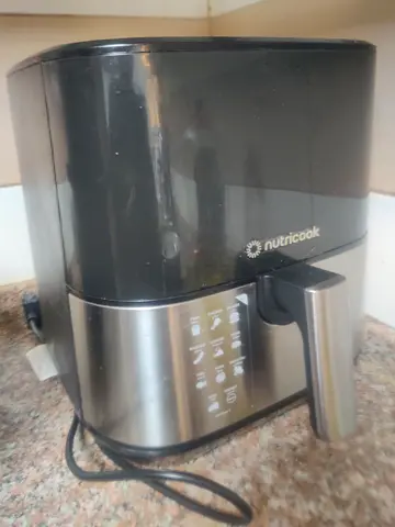 Nutricook Compact Air Fryer - Good Working Condition