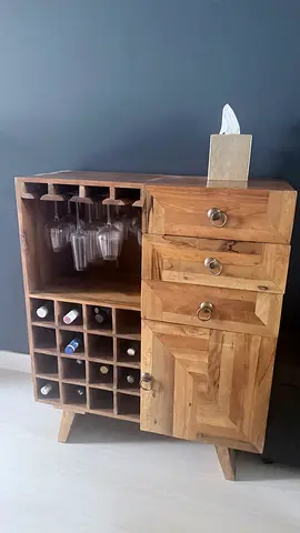 Solid Wood Wine/bar Cabinet with Drawers