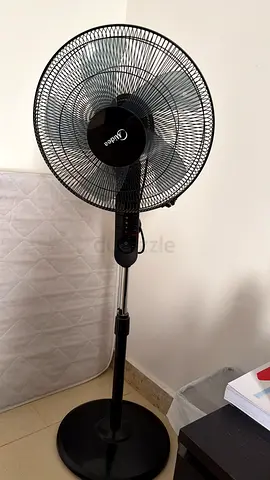 Midea Adjustable Stand Pedestal Fan - Good Working Condition
