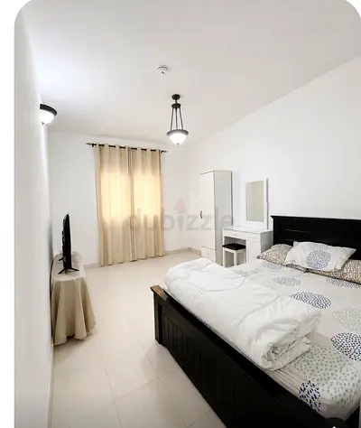 Al Nahdah Sharjah border - Room available