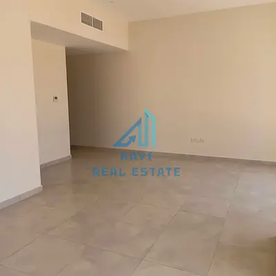 2bhk/3washroom/balcony/premium location Tilal city