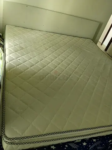 Design Plus MEDIFLEX Medical Mattress – Very Good Condition