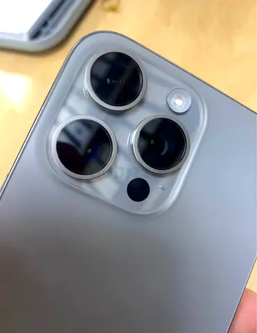 iPhone 15 pro max 1000 gb
