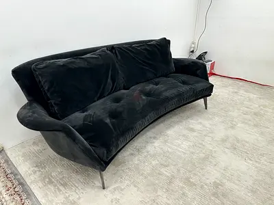 Brand new condition Italy sofa