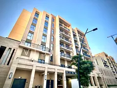 Stunning Water Views | Spacious &amp; Ready | Maryam Island