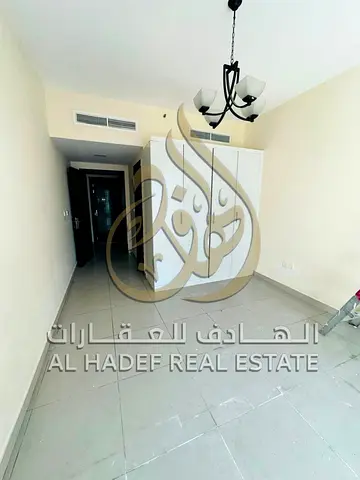 🏡✨ Available Now for Annual Rent in Al Majaz 2, Sharjah ✨🏡 📍 Prime location opposite Al Qasba Canal with a beautiful open view