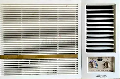 AC Almost New Window Type