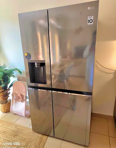 LG LinearCooling Side by Side Refrigerator with Auto water  ice Dispenser GR-L267SLRL