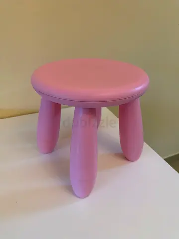 IKEA Small pink plastic kids stool - 3-legged