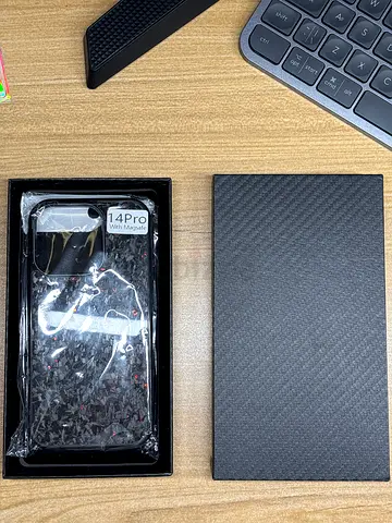 Forged carbon fiber TPU case for iPhone 14 Pro (Forged Red)