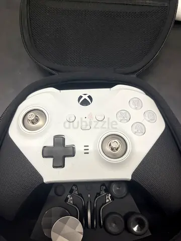 X box elite 2 core controller with all accessories