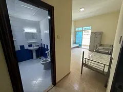 Girls Bed Space Near Metro