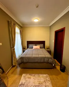 Premium Master Room with Balcony Available For Monthly Rent Near Circle Mall JVC