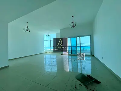 Open sea view - Built-in wardrobes - Prime locatio