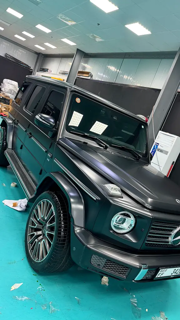 Mercedes-Benz G-Class 2019 — photo 1 of 13