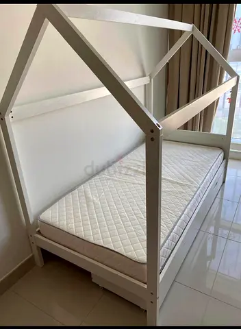 Home center toddler bed