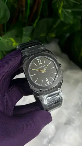 Bvlgari Octo Ceramic Mens Watch - Black slim size