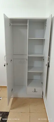 Double door wood cupboard brand new selling