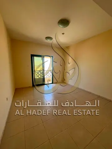 Spacious 2 Bedroom Apartment with Balcony