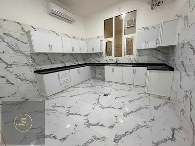 Outclass 2 Bedrooms Hall at Al Shawamekh