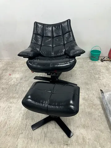Luxury pure leather Natuzzi brand arm chair with footstool
