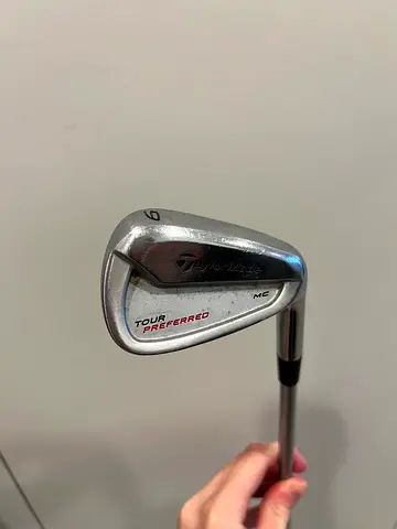TaylorMade 9 iron