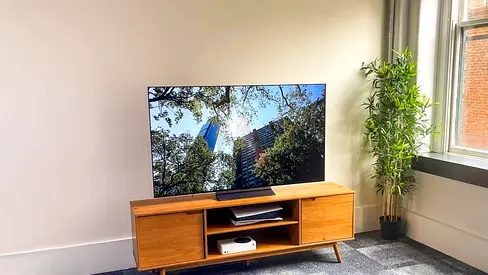 65-inch OLED Smart LG C2 TV in excellent condition - No Box