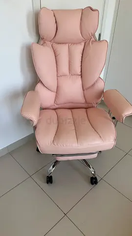 Comfortable Office chair with leg rest