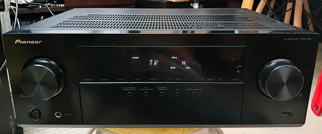Pioneer amplifier with built in Bluetooth VSX -530