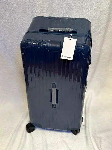 RIMOWA essential trunk plus  in matte blue
