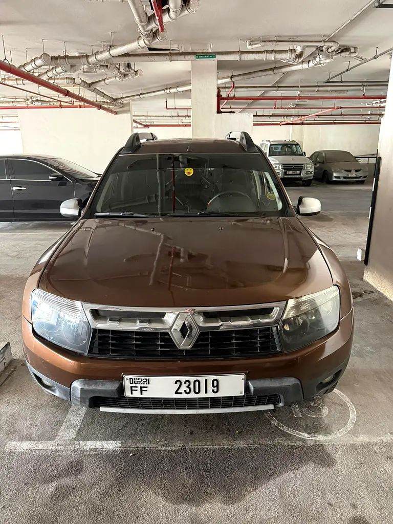 Renault Duster 2015 — photo 1 of 8