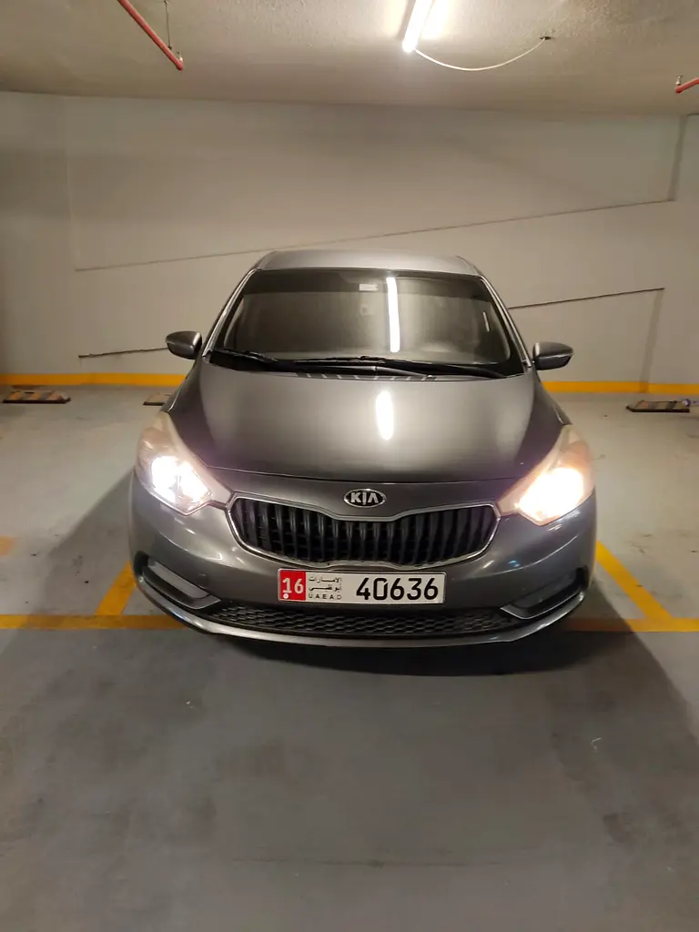 Kia Cerato 2016 — photo 1 of 18