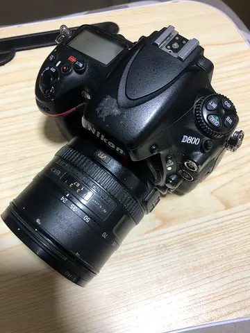 Nikon D800 with 24-85 mm lens