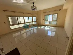 Two-bedroom apartment with a living room, free air conditioning, maid’s room, laundry room, built-