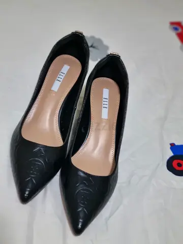Elle black shoes