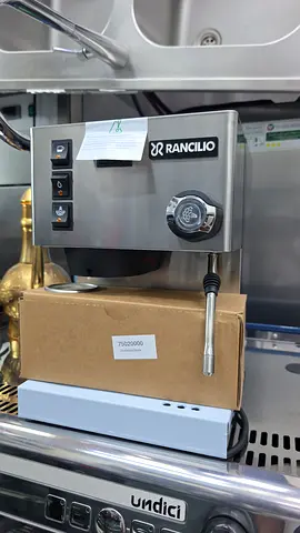 Coffee machine brand new going to cheap open box