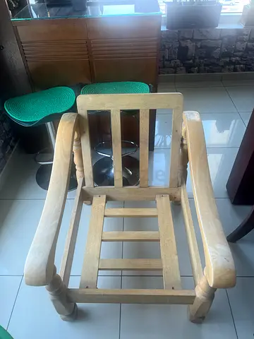 Wooden Arm Chair - no cushions