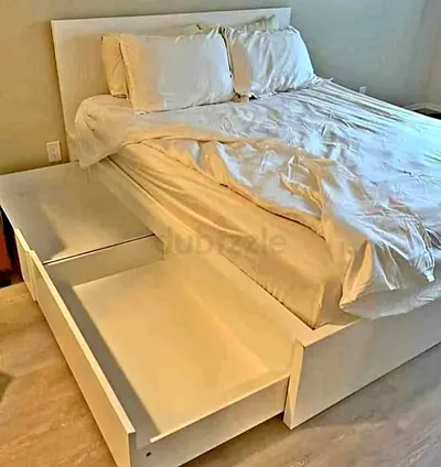 Malam double size bed 140/200cm bed with 2 storage drawers underneath and Ikea mattress is available