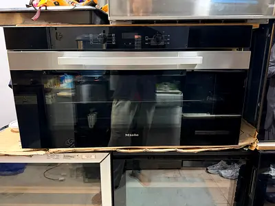 Miele Latest model Built in 90cm Electric Oven For sale