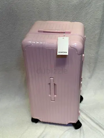RIMOWA essential trunk plus