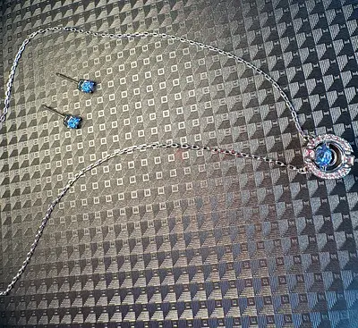 Swarovski Necklace and Earrings Set – Blue Crystal